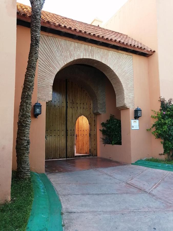 Kasbah Bouznika Hotel Bagian luar foto